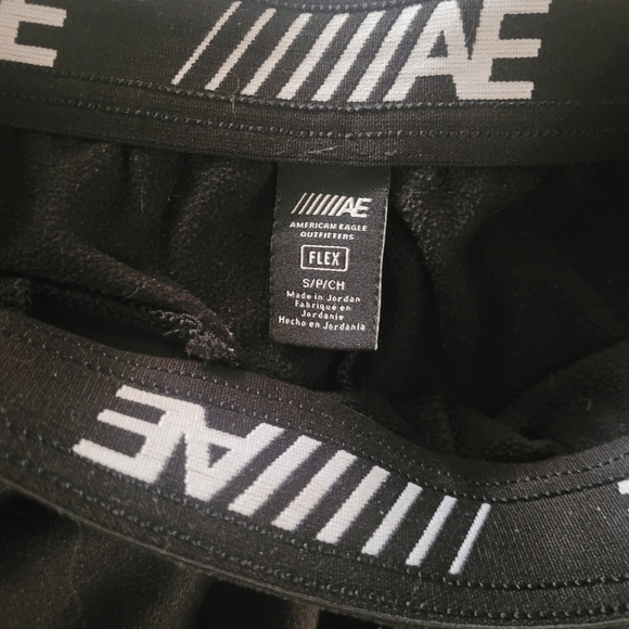 American Eagle Black Flex Joggers S - Picture 3 of 3